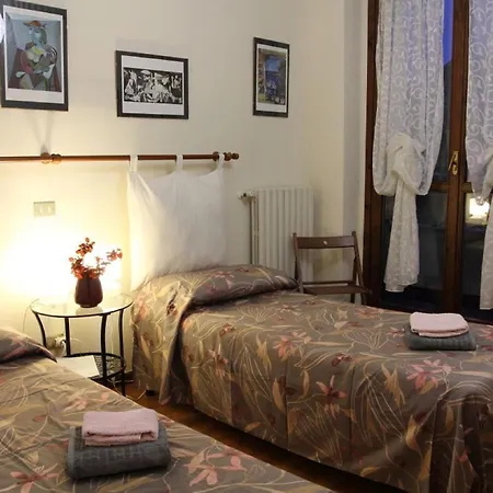 Bed & Breakfast Il Glicine Di *